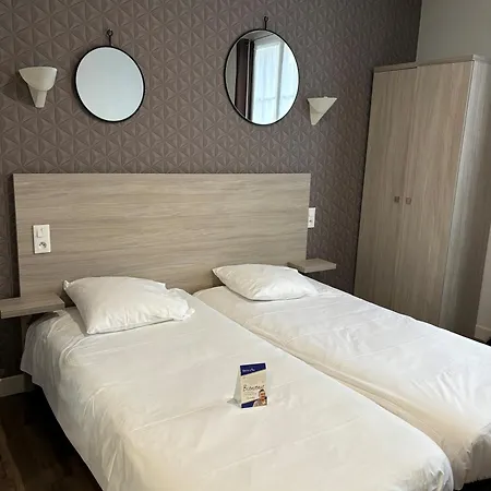 Logis -hotel & Restaurant De La Place