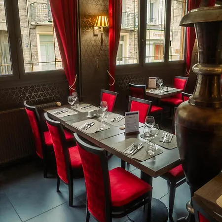 Logis -hotel & Restaurant De La Place