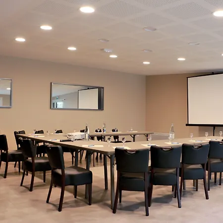 Logis -hotel&restaurant De La Place