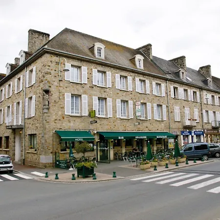 Logis -hotel & Restaurant De La Place 3* Les Monts d'Aunay