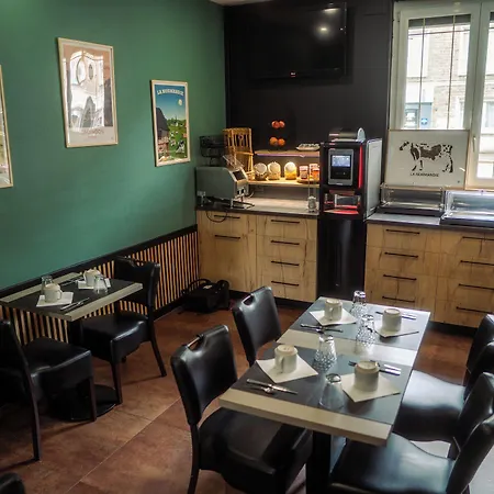 Ξενοδοχείο Logis -hotel & Restaurant De La Place