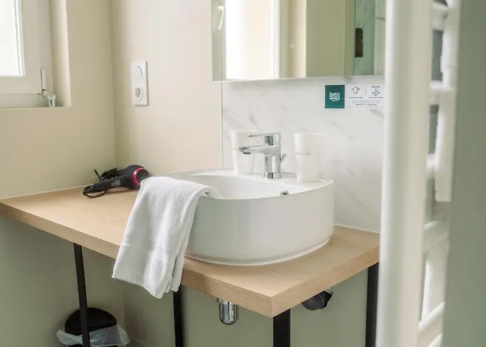 Logis -hotel & Restaurant De La Place